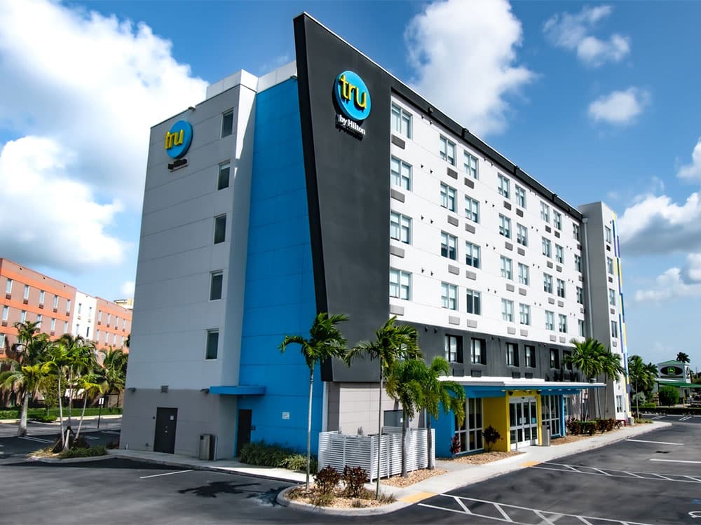 Tru by Hilton Florida City